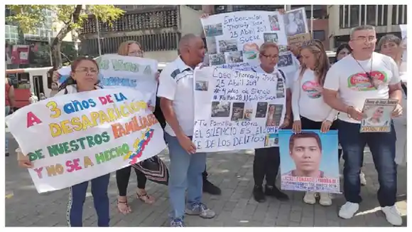 CUANDO SE VIVE CON LA ANGUSTIA de la incertidumbre: familias de 150 desaparecidos en las costas venezolanas piden justicia