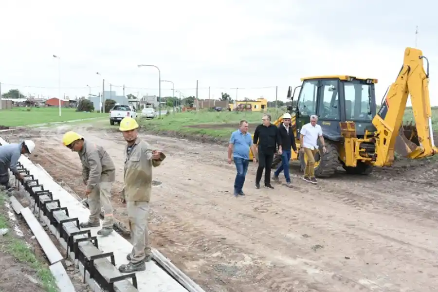 La Municipalidad continúa con el desarrollo de proyectos en distintos sectores de la ciudad para que más familias puedan acceder a una casa propia.