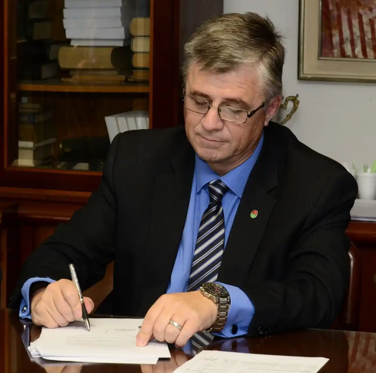 El presidente del Colegio de Abogados requirió la libre asistencia a Tribunales