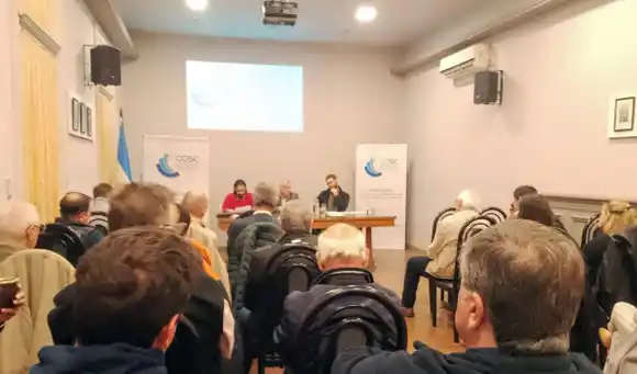 Renovación parcial de la Comisión Directiva  en el Centro de Comercio, Industria y Servicios