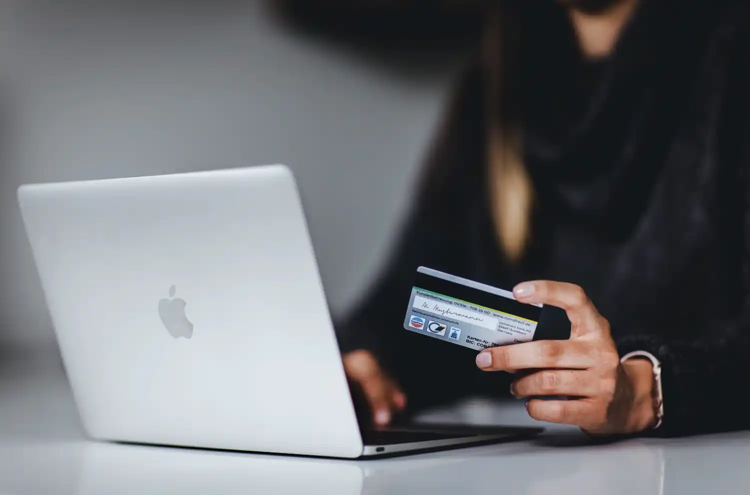 ¿Qué necesitamos para lanzar un nuevo negocio ecommerce?