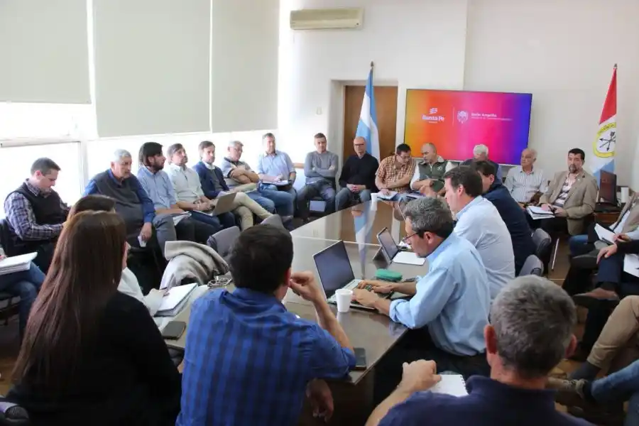 Encuentros para abordar diversos aspectos de la ganadería santafesina</p><p>Prensa gobierno de la Provincia