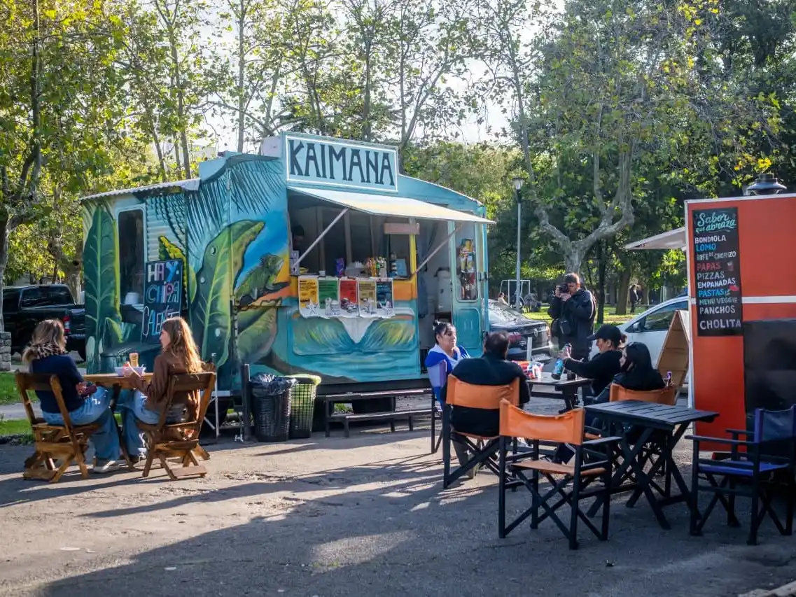 El gobierno ampliará la oferta de paseo gastronómicos a través de foodtrucks.