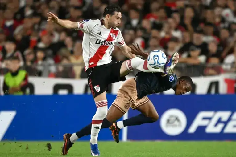 River visita a Carabobo con la obligación de mejorar su juego y de encaminar su clasificación a octavos