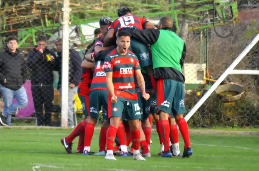 Círculo ganó y se prendió en la pelea por el Reducido