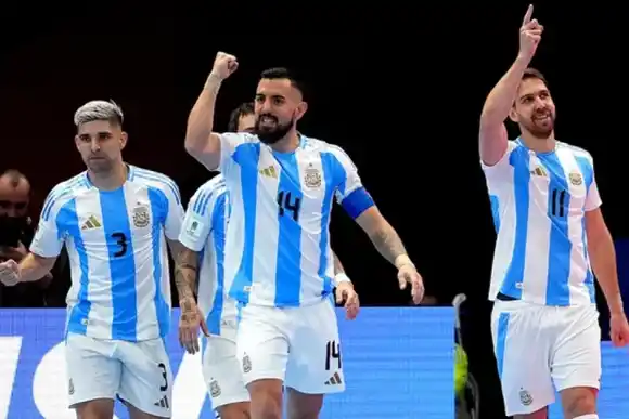 Argentina goleó y se metió en semifinales del Mundial