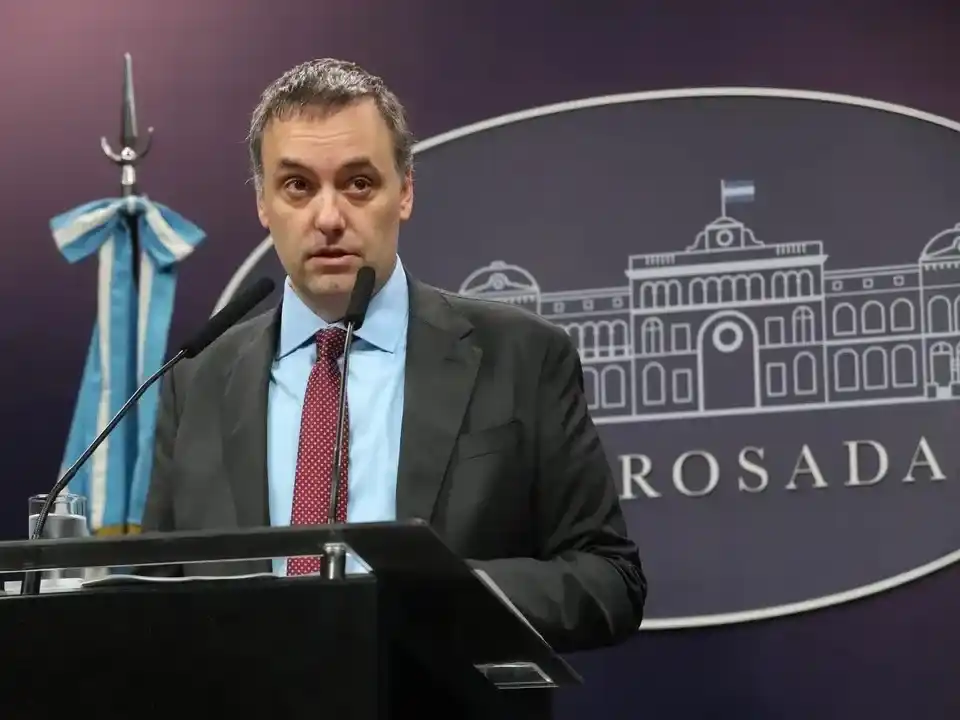 Manuel Adorni.