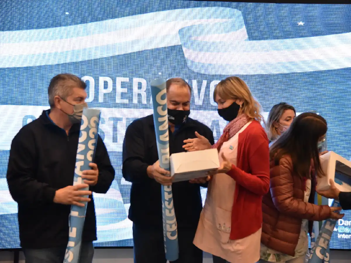 Con inspiración en Malvinas inició el Operativo Celeste y Blanco