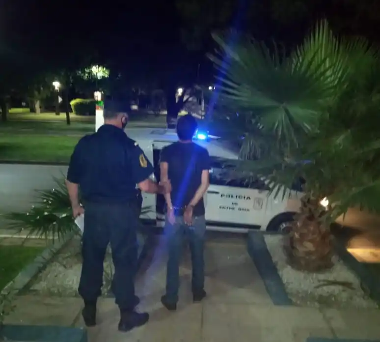 Detenido por desobediencia Judicial