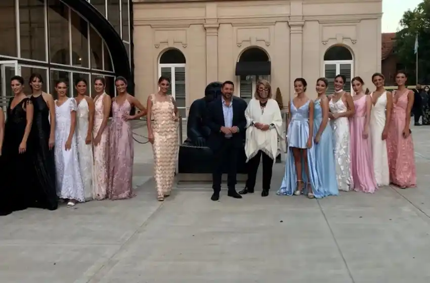 Toda una vida de experiencia y formación de modelos