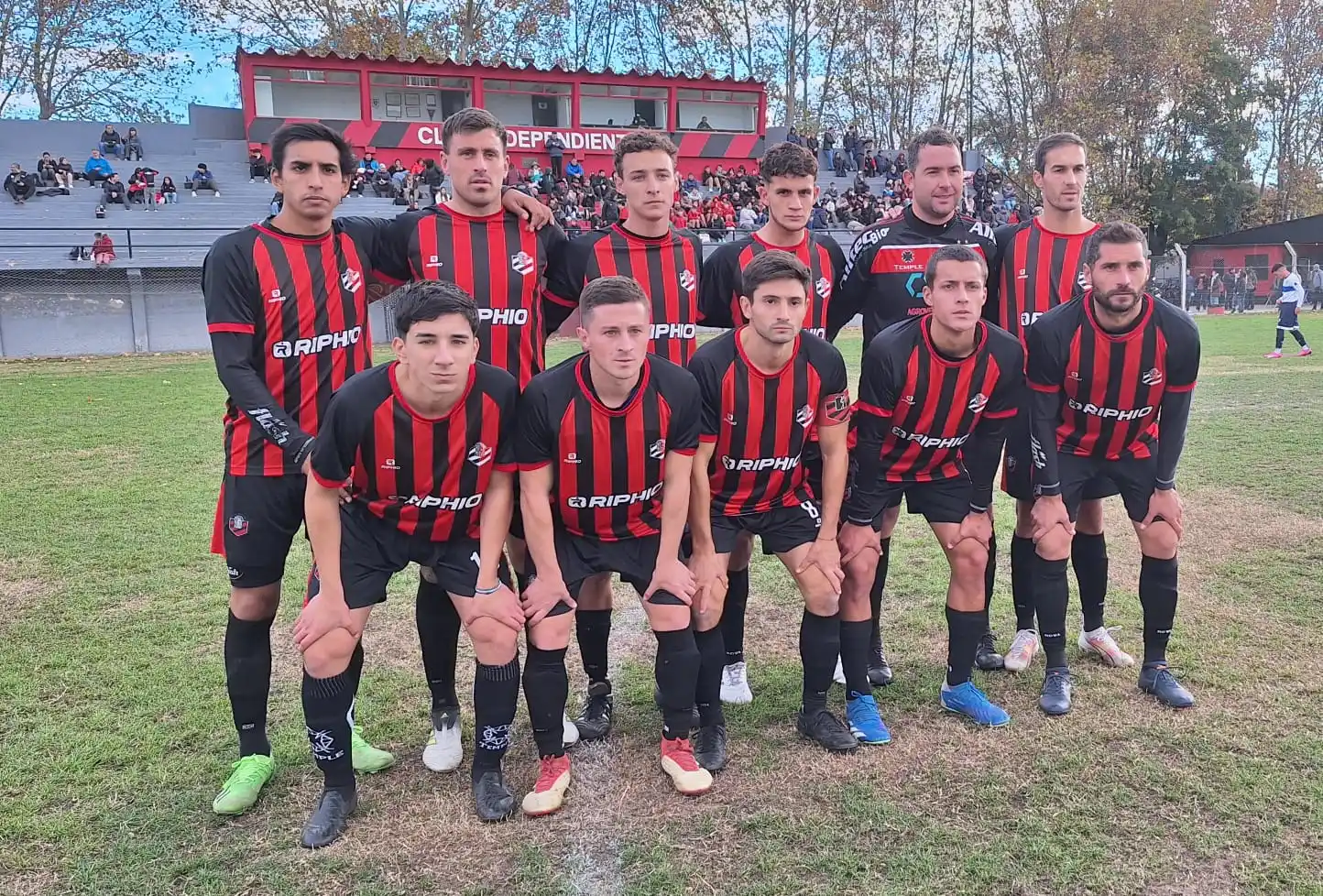 FOTO LIGA TANDILENSE DE FÚTBOL Independiente empató en su cancha.