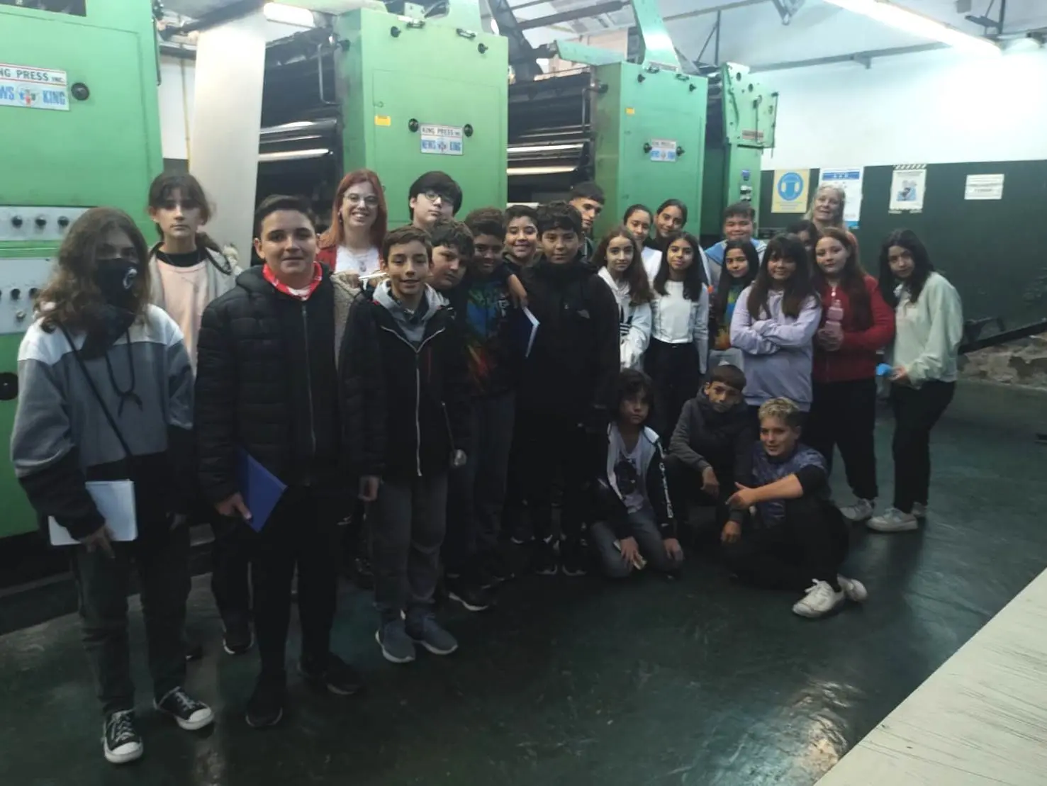 Visita de alumnos de la Escuela Secundaria 2