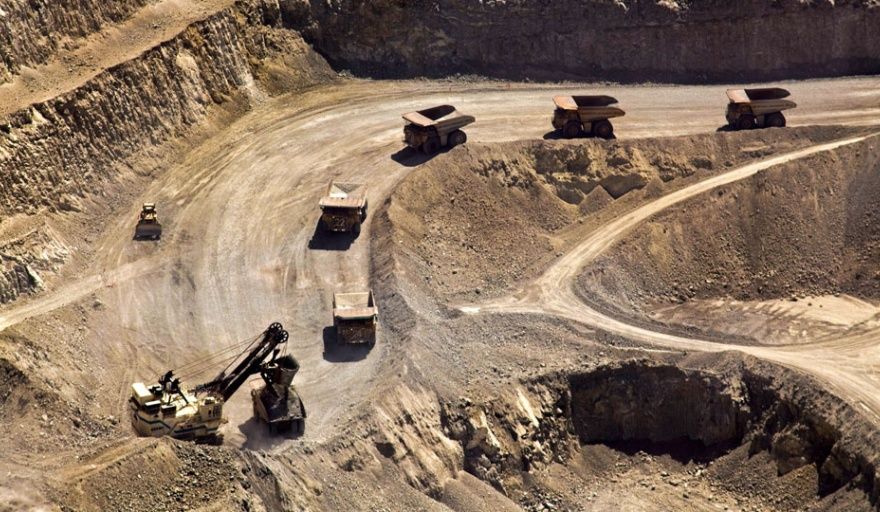 Gobierno quitó retenciones a la minería