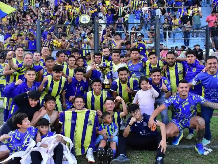 Defensores del Rosario es
campeón del Clasificatorio