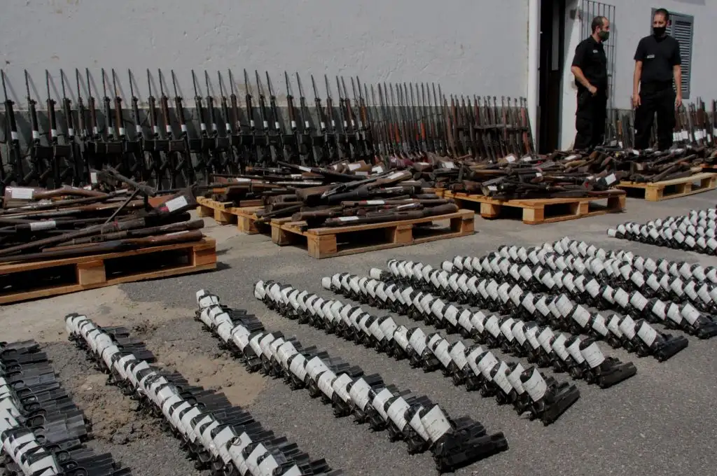 Clasificaron más de cinco mil armas para destruir