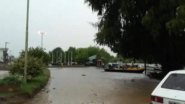 Cortaron parcialmente el acceso a Villa Paranacito