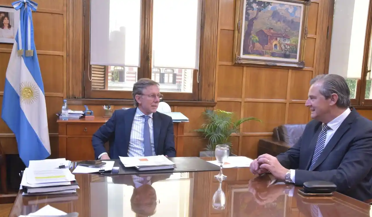 Bahl y Bahillo acordaron mejoras en el Parque Hortícola de la ciudad de Paraná