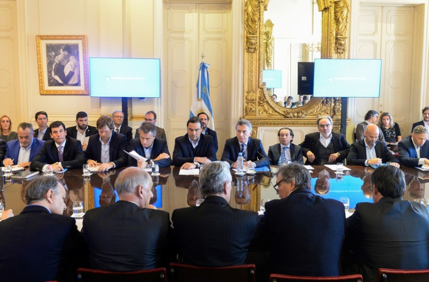 Por decisión de Macri, todos los ministros serán voceros del Gobierno