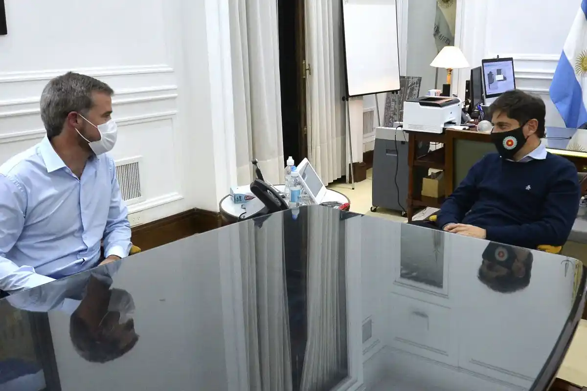 Piaggio se reunió con Axel Kicillof pensando en la apertura turística para el verano