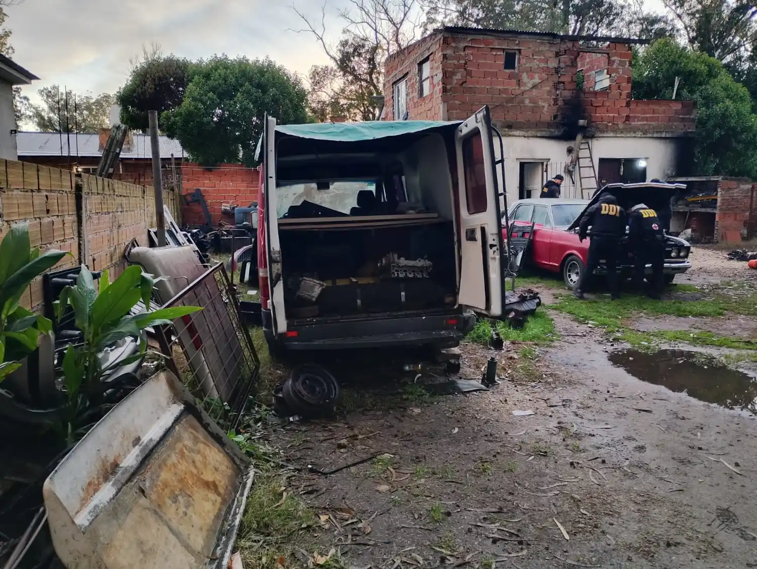 La Policía desbarató un desarmadero clandestino que funcionaba en una vivienda de Mar del Plata.