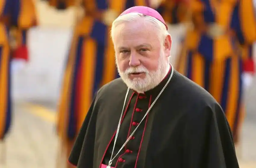 Macri recibió al canciller del Vaticano