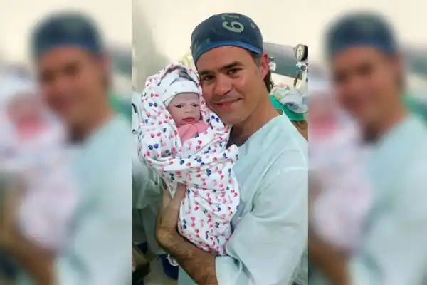 El intendente Piaggio volvió a ser papá: ¡nació Paula y pesó 3 kilos!