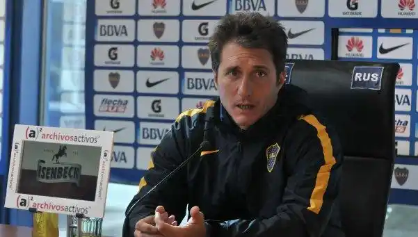 Guillermo: "Es importante tener a Tevez en el campo de juego"