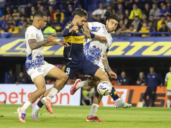 Boca superó a Talleres con autoridad y se metió en cuartos