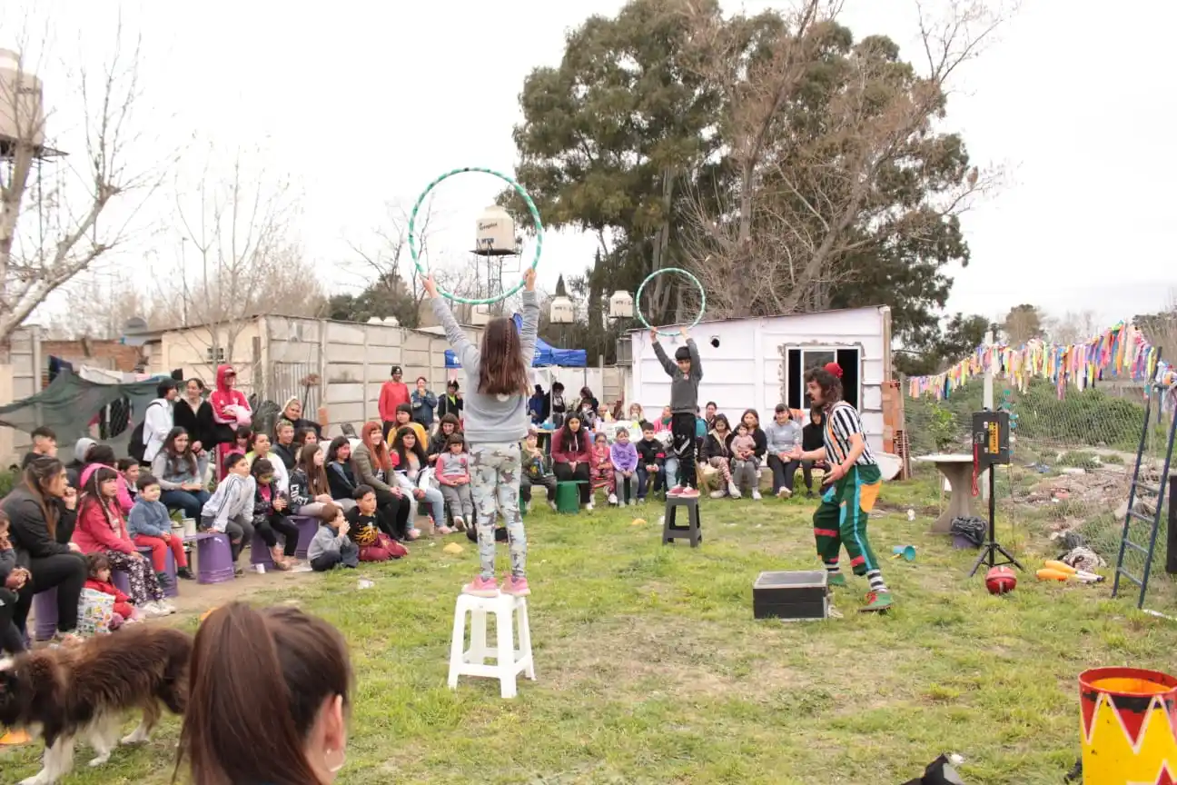 Los festejos de las infancias reunieron a mil niños en ocho barrios de Tandil y Azul