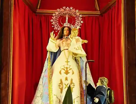Vivir la fe rememorando a quienes lo enseñaron