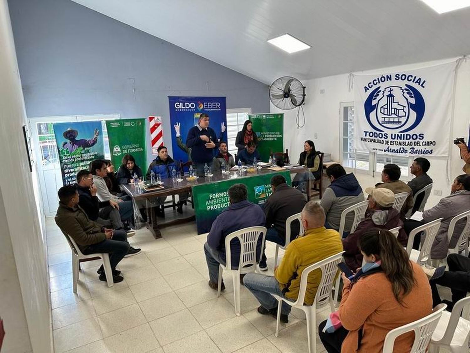 En diversas localidades prosiguen las acciones 
de formalización de la cadena forestoindustrial