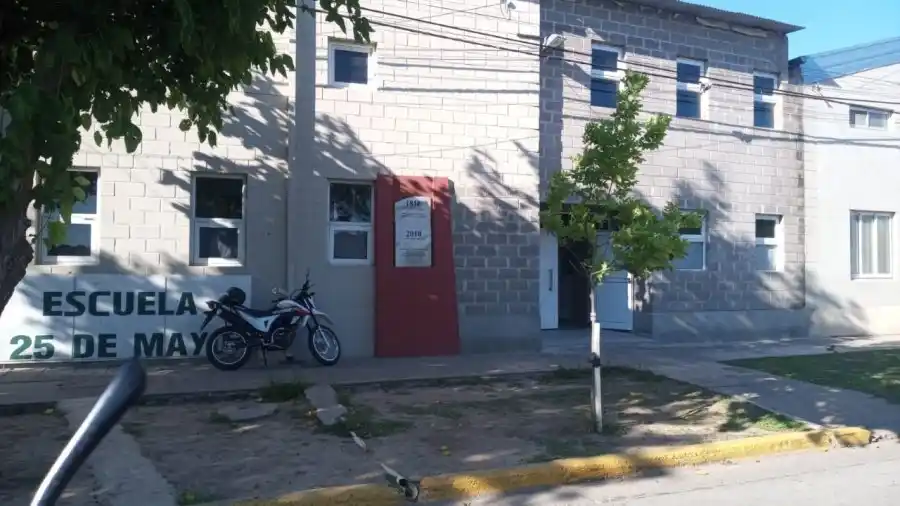 Escuela 25 de Mayo