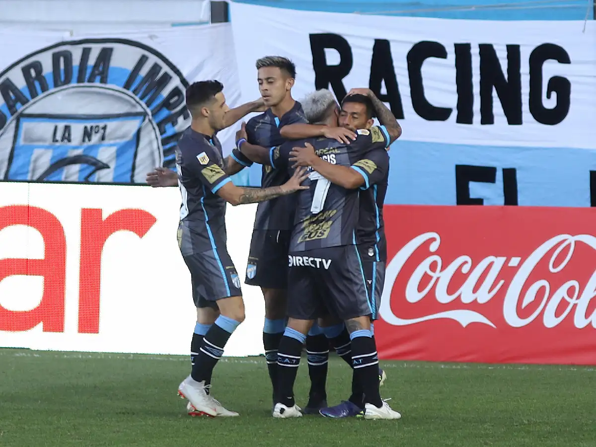 Con suplentes, Atlético Tucumán goleó a Racing