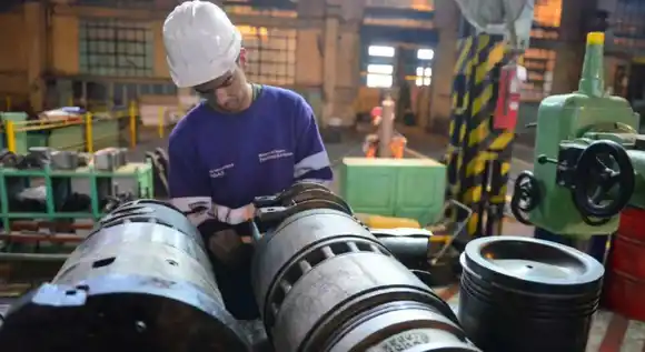 La industria pyme creció 2,4% anual