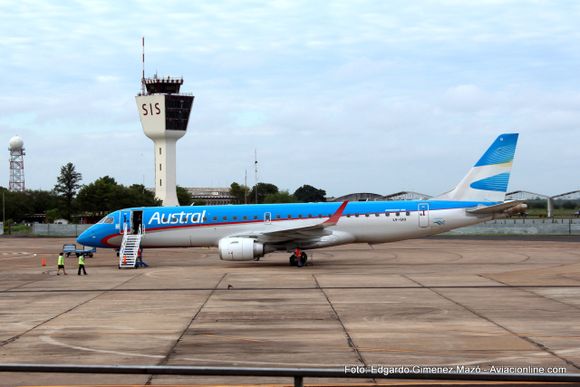 Aerolíneas Argentinas suma tres vuelos especiales entre Buenos Aires y Resistencia