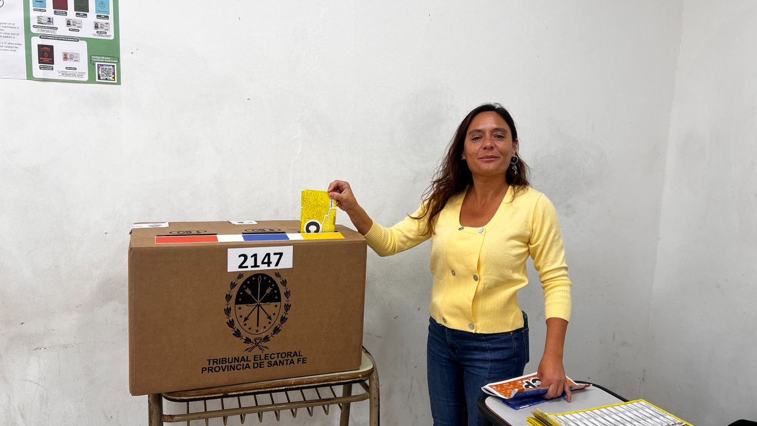 Valeria Soltermam votó en la escuela Avellaneda  y valoró la campaña: "Fue intensa, muy cercana y caminamos los barrios"