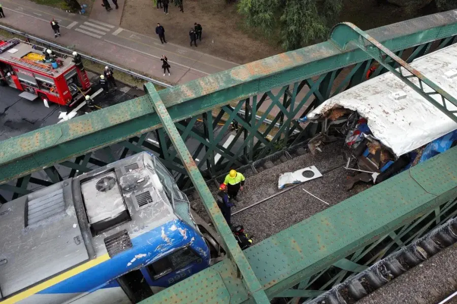Choque de trenes del San Martín: la Unión Ferroviaria ratificó el pedido de inversiones y se solidarizó con las víctimas del accidente