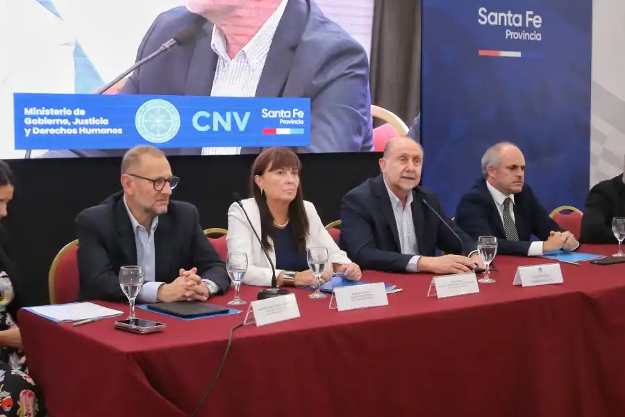 La Provincia y la UIF brindaron una capacitación a gobiernos locales para prevenir y detectar lavado de activos