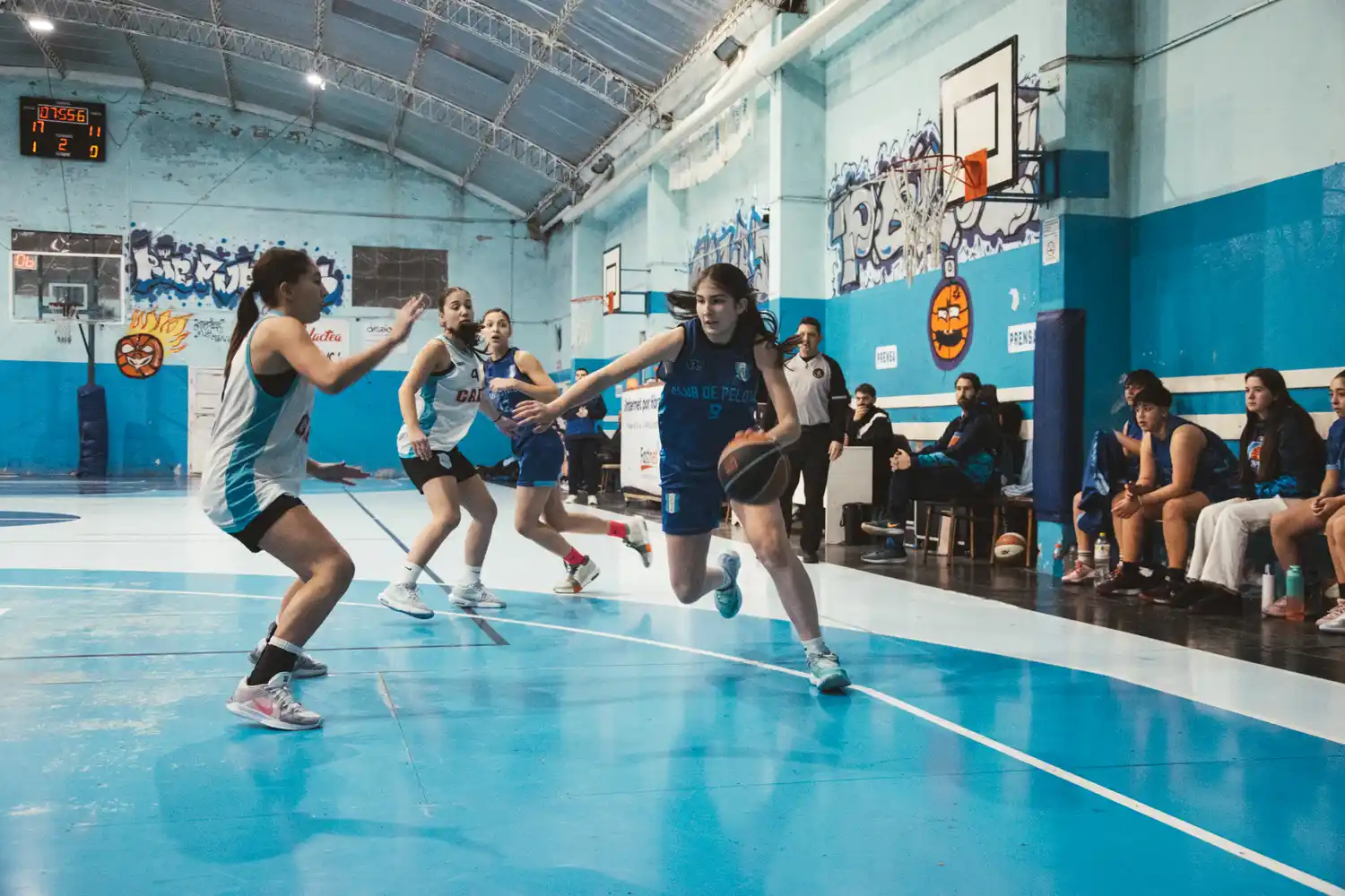 Fin de semana de Interconferencias para el U15 Femenino de Club de Pelota en la Liga Federal