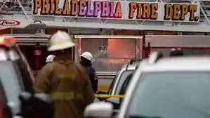 ¡13 VÍCTIMAS FATALES EN TOTAL! Mueren 7 niños en voraz incendio en Filadelfia