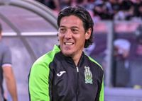 El Floriana de Camoranesi, a paso firme