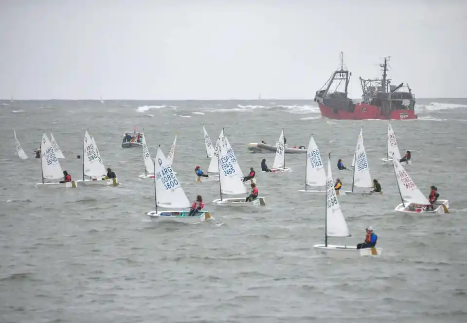 Contra el viento, sigue la SIY