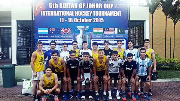 El equipo argentino que participa en la Sultan Cup. 