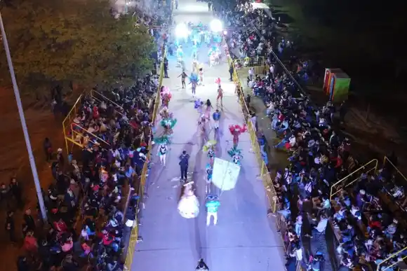 El Carnaval se lució en Rafaela con brillo local y regional