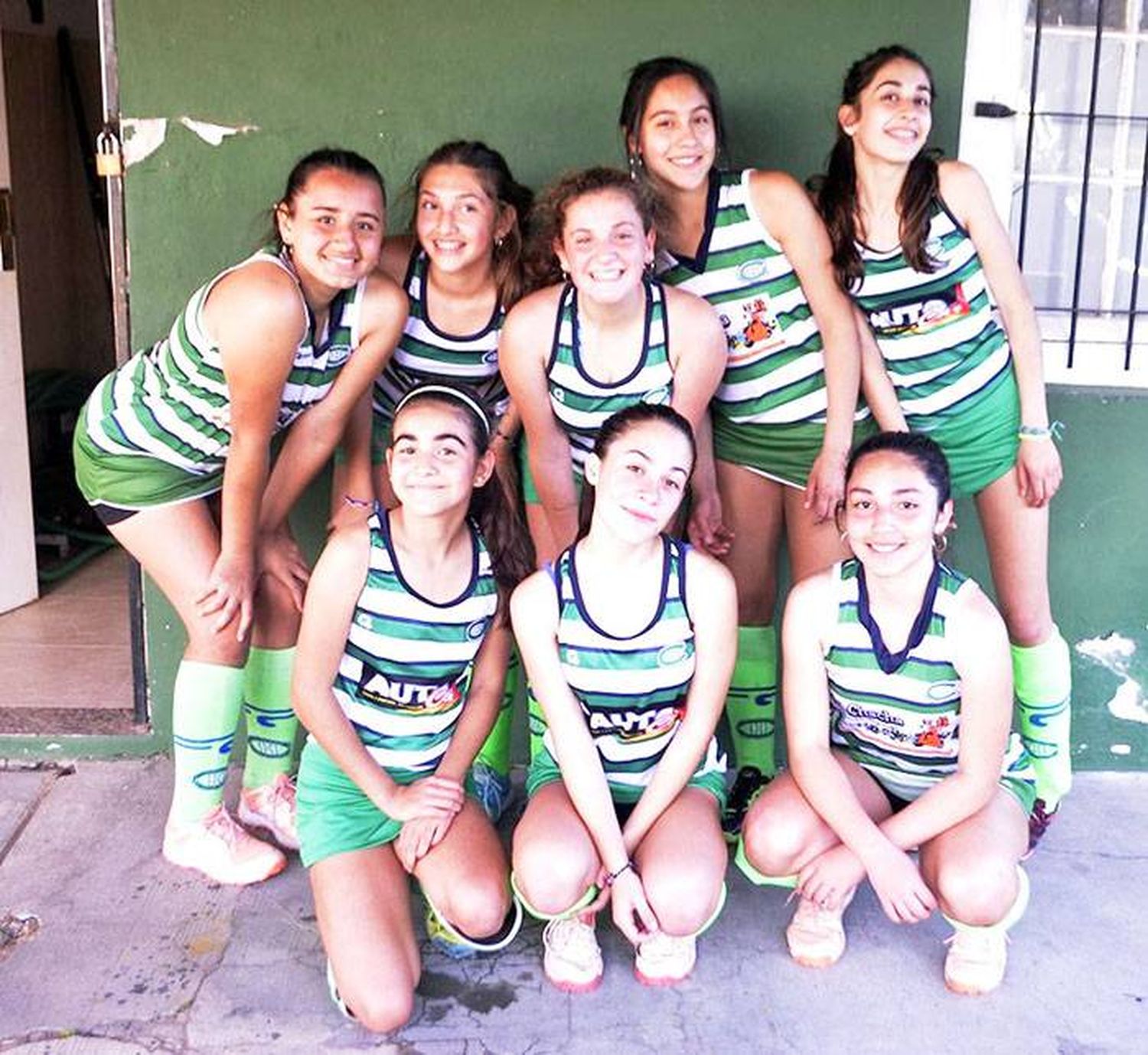 Nueve jugadoras de  Hípico Sub 14 citadas a  la preselección de AHRU