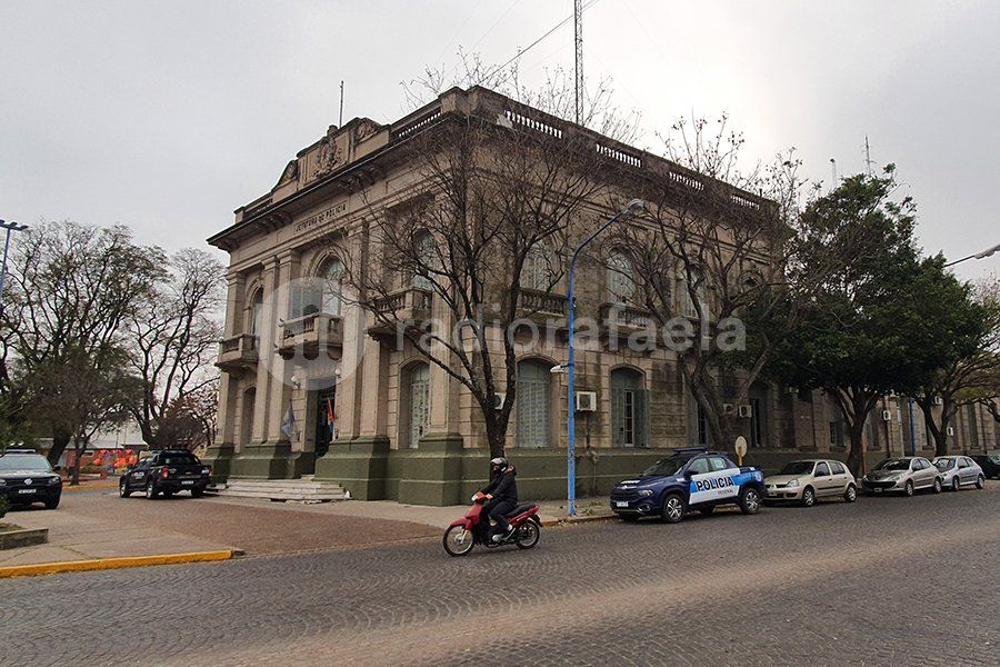 Por un simulacro, interrumpirán el tránsito en inmediaciones de la Jefatura: ¿cuándo será?