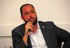 El concejal Bernardo Weber pidió licencia por 6 meses para dedicarse a la Federación Universitaria