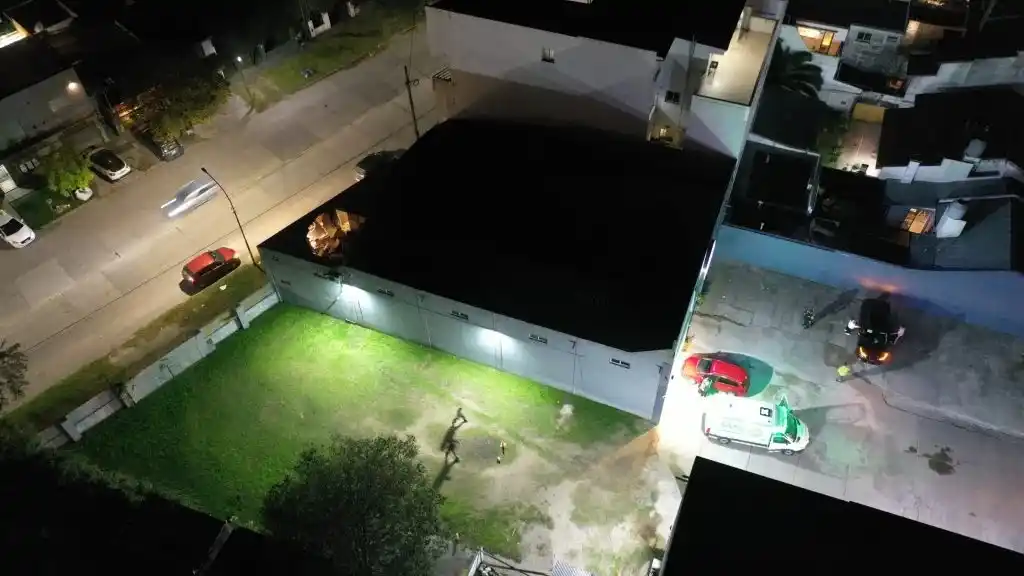 Hay dos mujeres heridas