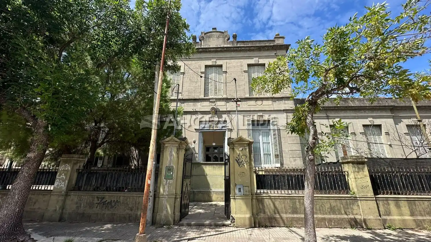 ESCUELAS DOMINGO MATHEU - 1