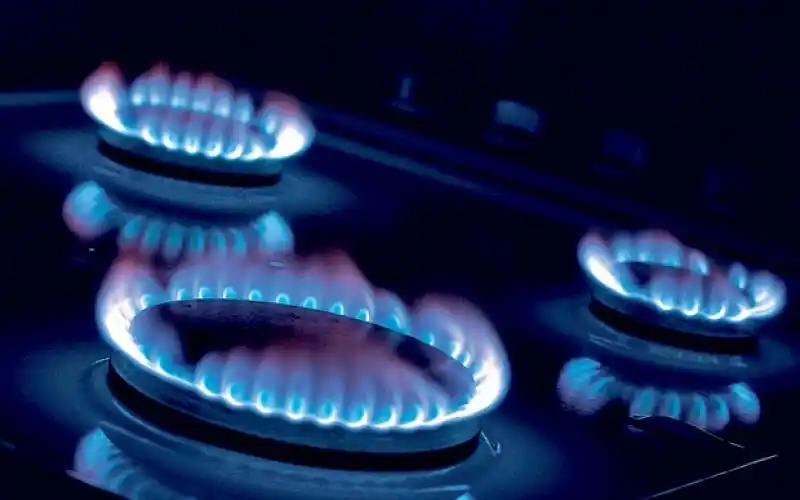 Se viene otro tarifazo: Distribuidoras de gas quieren un aumento del 34%